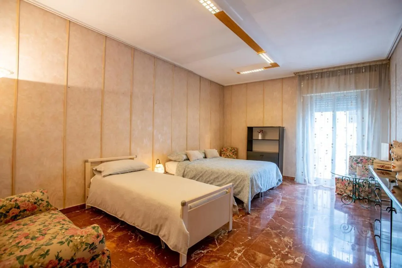 Apartment Barocco Room Wi-Fi Ragusa Italy